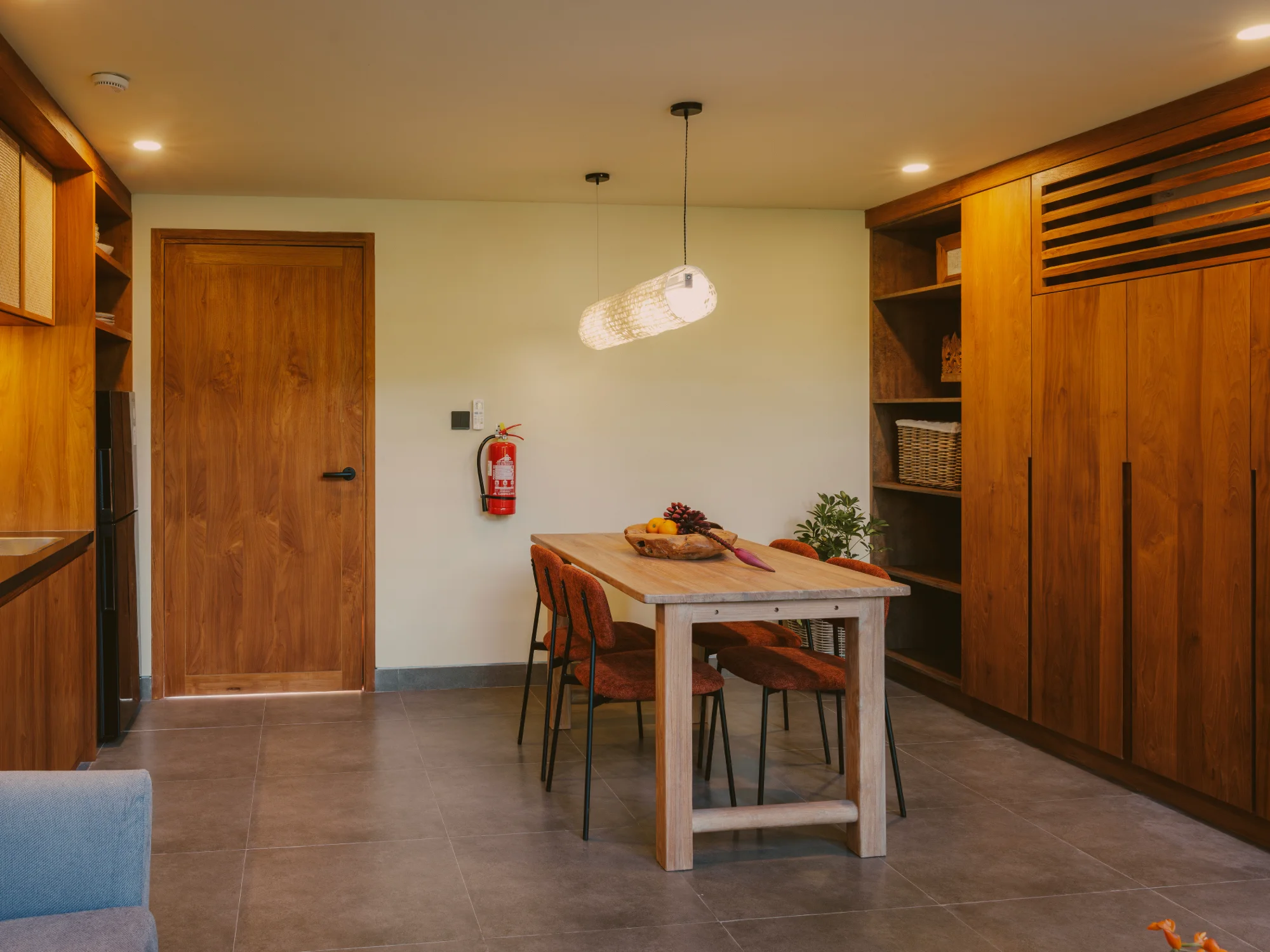 Dining and gathering space in the mezzanine living area