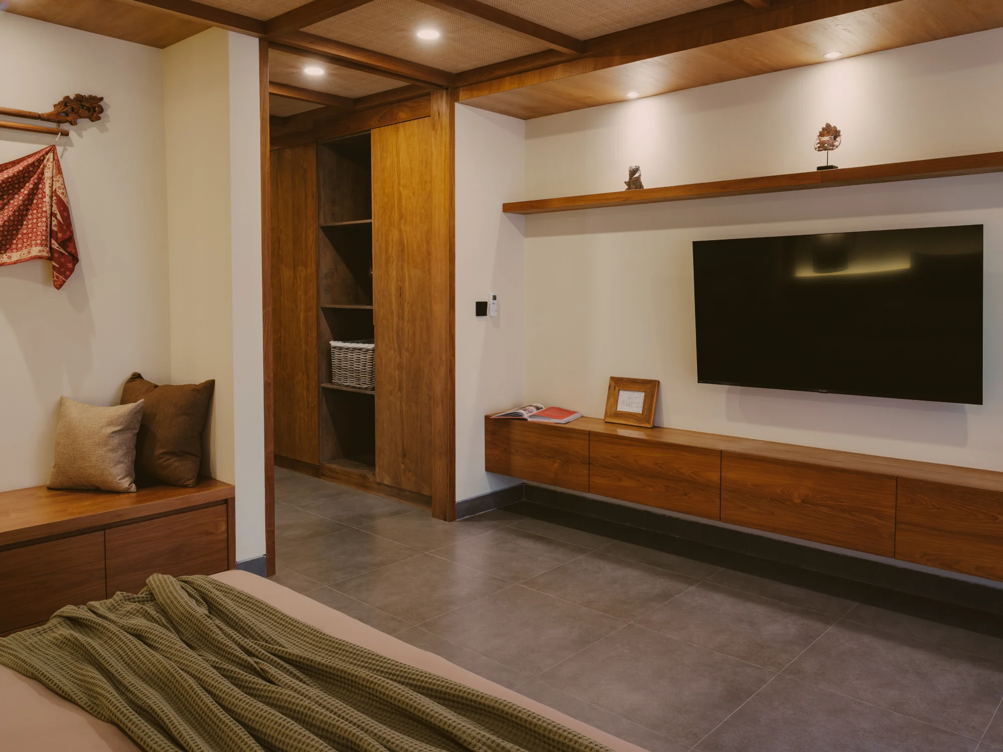 Bedside detail and natural wood textures